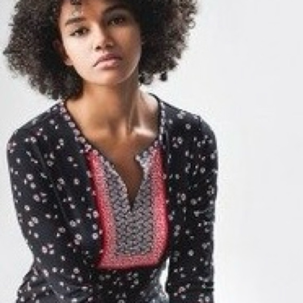 Max Studio Black and Pink Floral Blouse - Picture 2 of 7